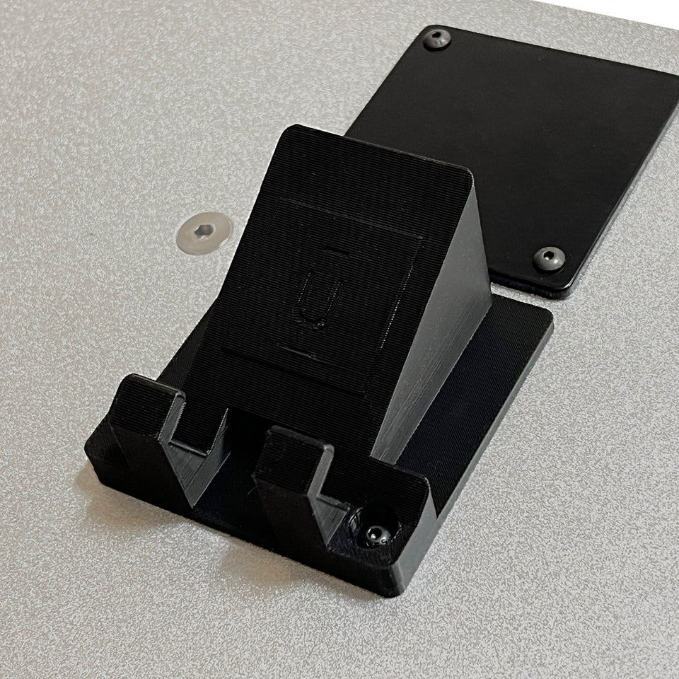 Support de téléphone intelligent pour lutrin / podium par Urbann - vue latérale